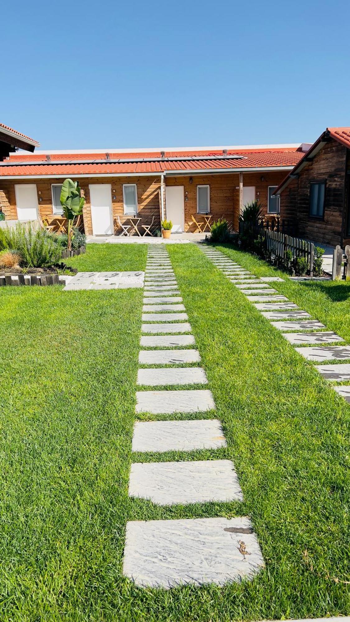Chale Do Vale Guest House Pinhal Novo Luaran gambar